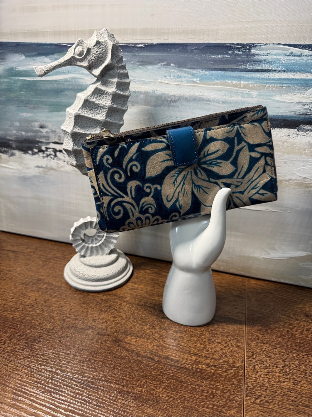 Patricia Nash - Blue and Beige Floral Women’s Wallet -m